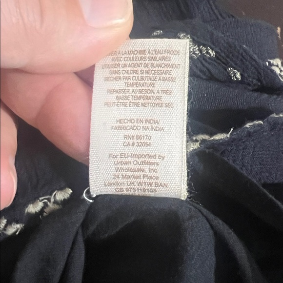 Free People Embroidered Tank Top Romper in Black & Tan, size 6 - Picture 9 of 13